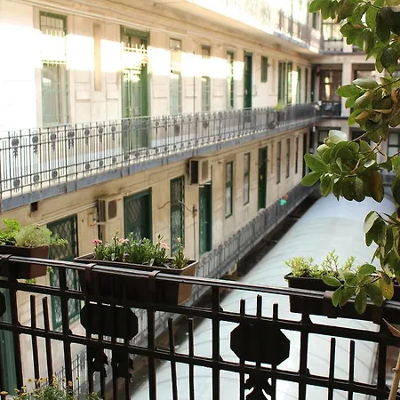 'la Boheme' Hostel